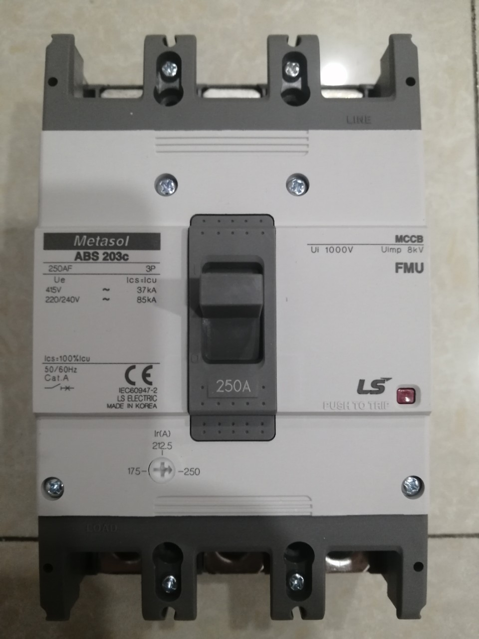 Aptomat MCCB 3P 250A 30KA LS