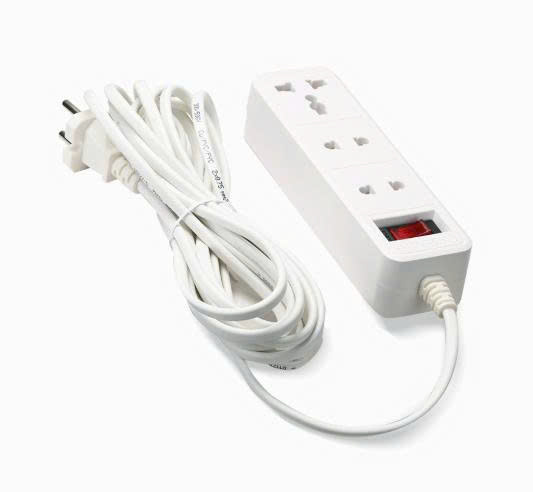 Ổ cắm điện kéo dài OC05 2m 3 ổ cắm 10A Rạng Đông